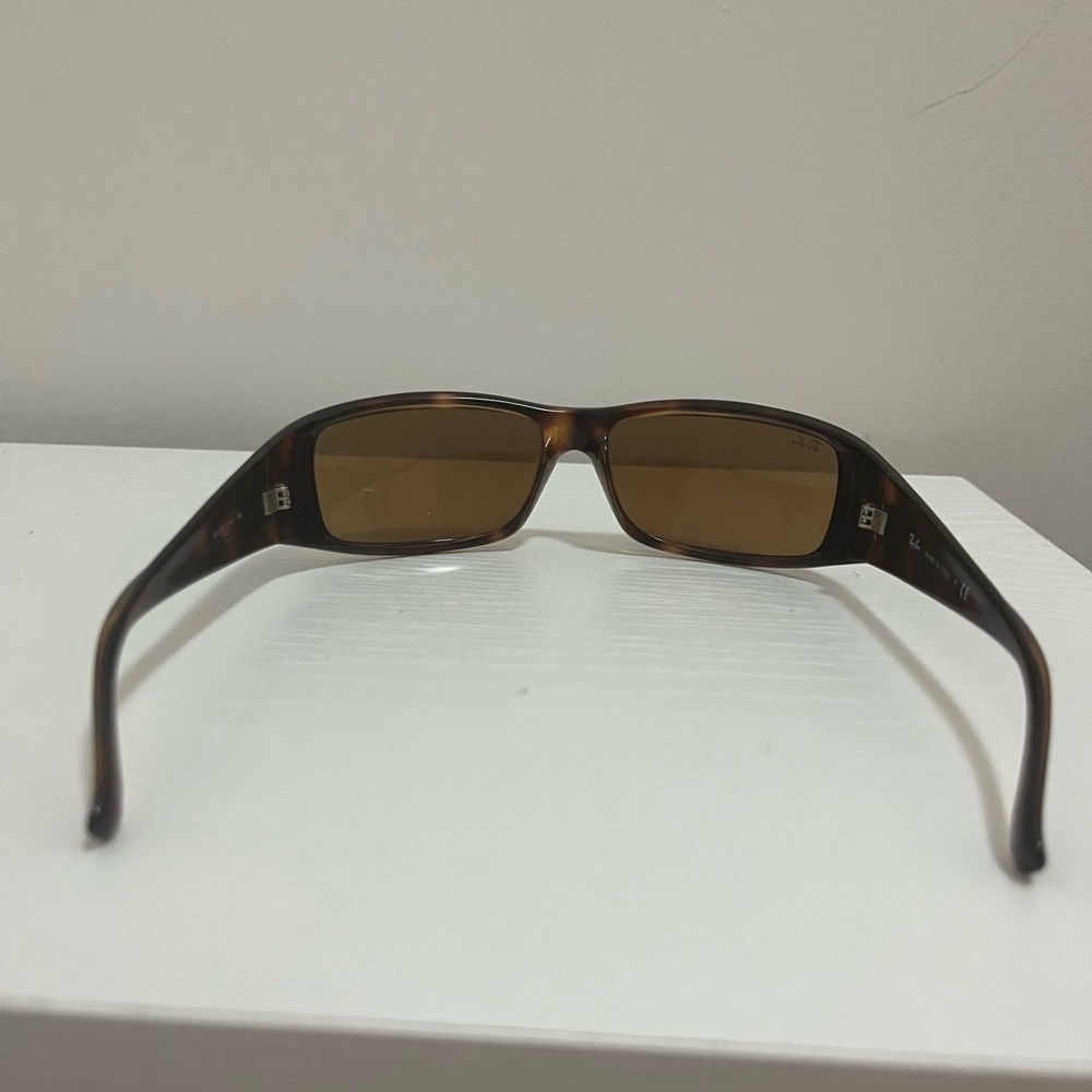 Vintage Tortoise Shell Ray-Ban Sunglasses - Picture 9 of 10